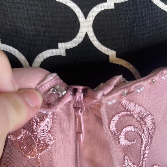 Azazie Norma Pink Lace Overlay Cold Shoulder Formal Dress ALTERED Size** A10/A14 - Picture 9 of 16